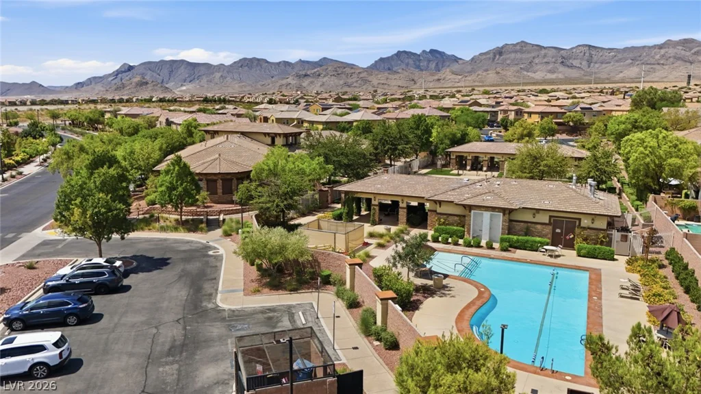 10637 Axis Mountain, Las Vegas, NV 89166