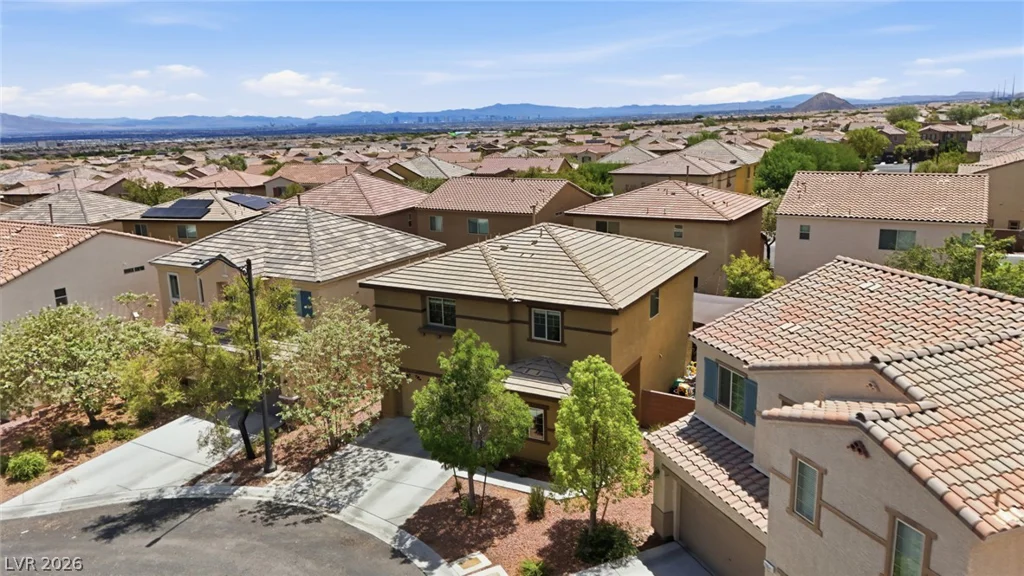 10637 Axis Mountain, Las Vegas, NV 89166