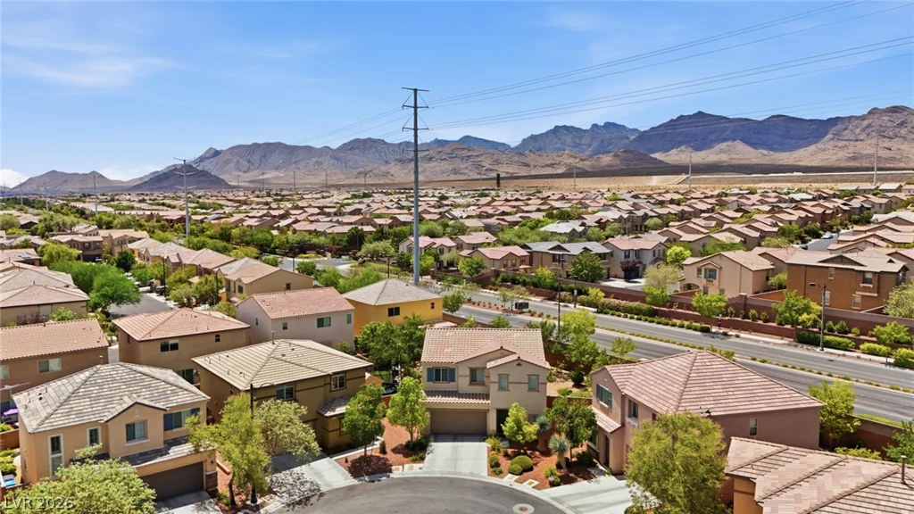 10637 Axis Mountain, Las Vegas, NV 89166