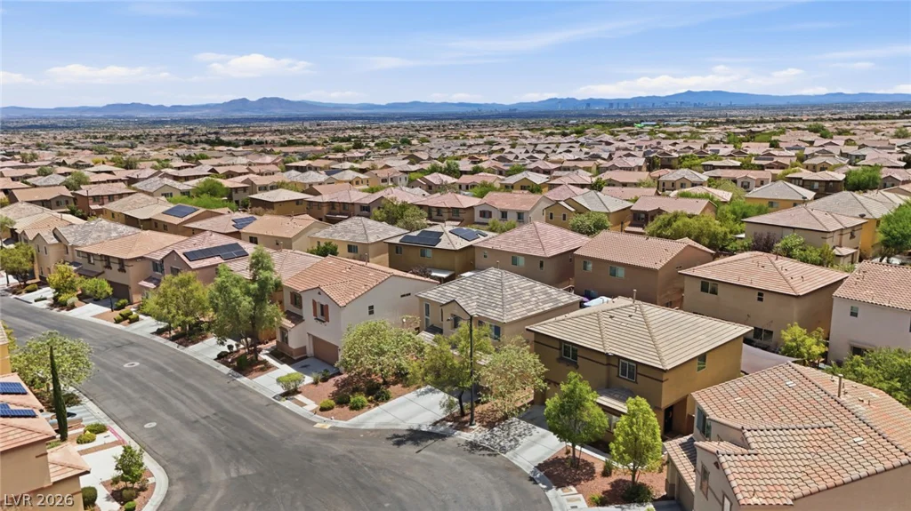 10637 Axis Mountain, Las Vegas, NV 89166