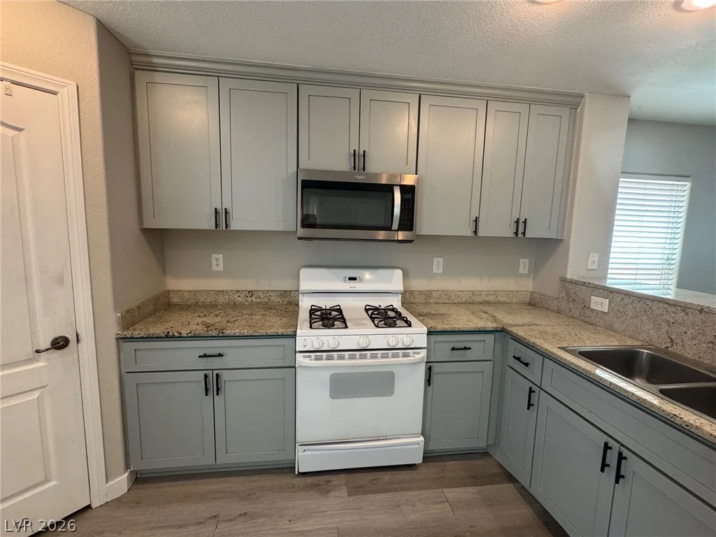 676 Magrath, Las Vegas, NV 89178