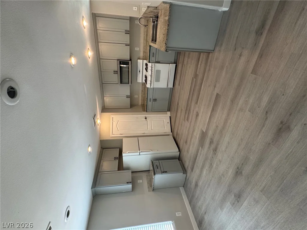 676 Magrath, Las Vegas, NV 89178