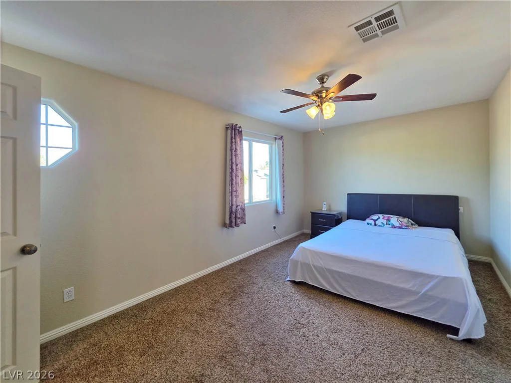 5218 Pat, Las Vegas, NV 89118