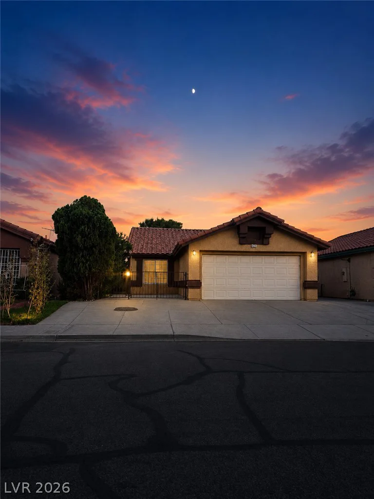 4021 Lighthouse, Las Vegas, NV 89110