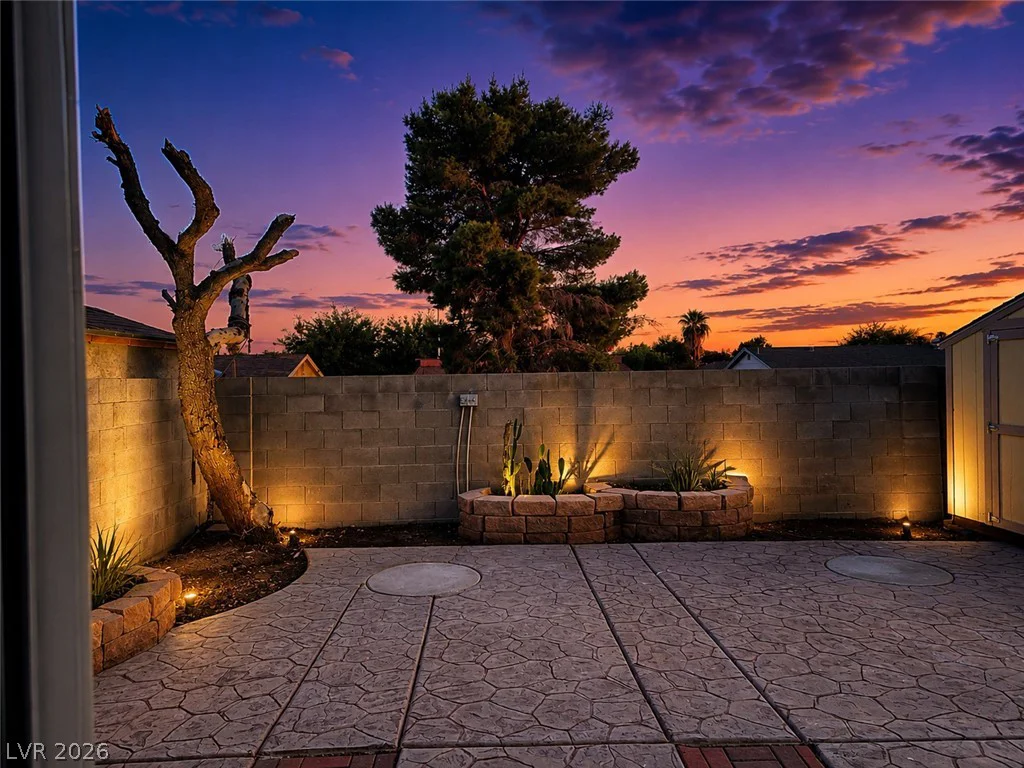4021 Lighthouse, Las Vegas, NV 89110