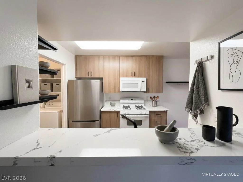 7885 Flamingo, Las Vegas, NV 89147