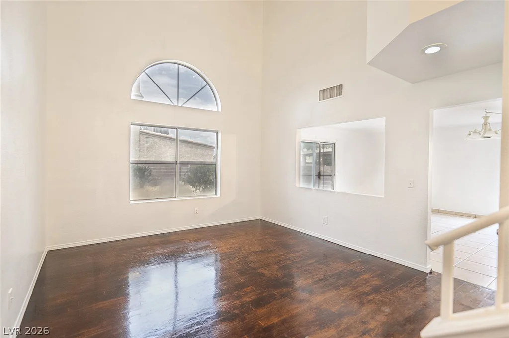 7220 Scenic Hills, Las Vegas, NV 89128