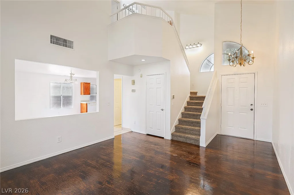 7220 Scenic Hills, Las Vegas, NV 89128