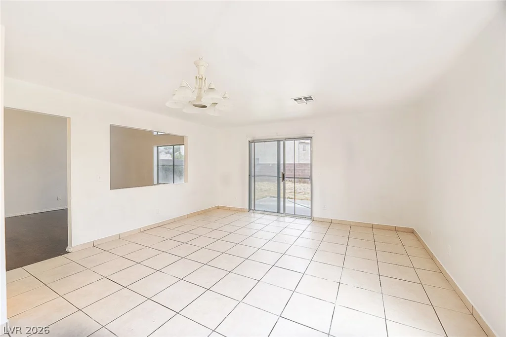7220 Scenic Hills, Las Vegas, NV 89128