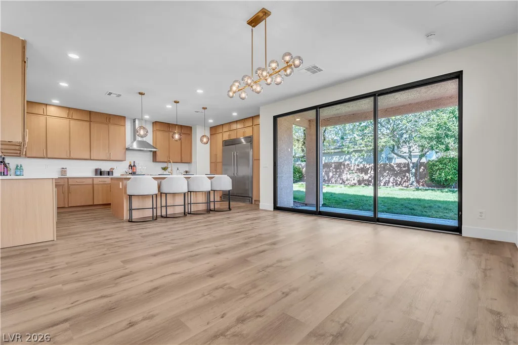 121 Torchwood, Las Vegas, NV 89144