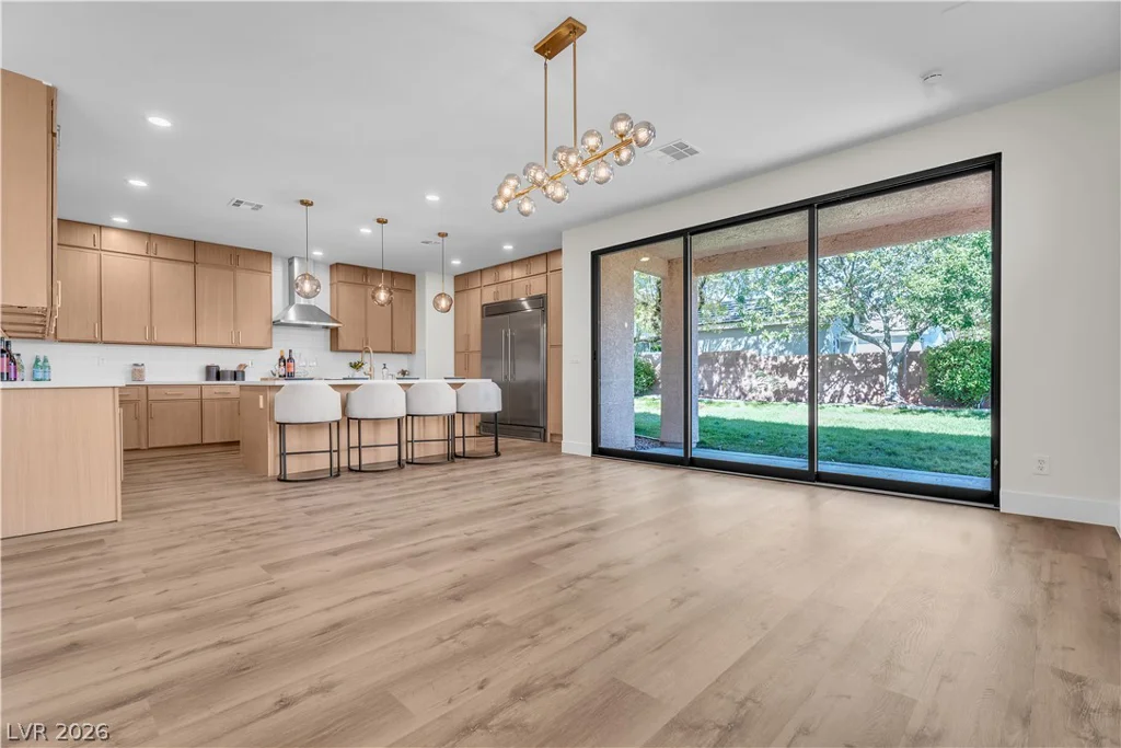 121 Torchwood, Las Vegas, NV 89144