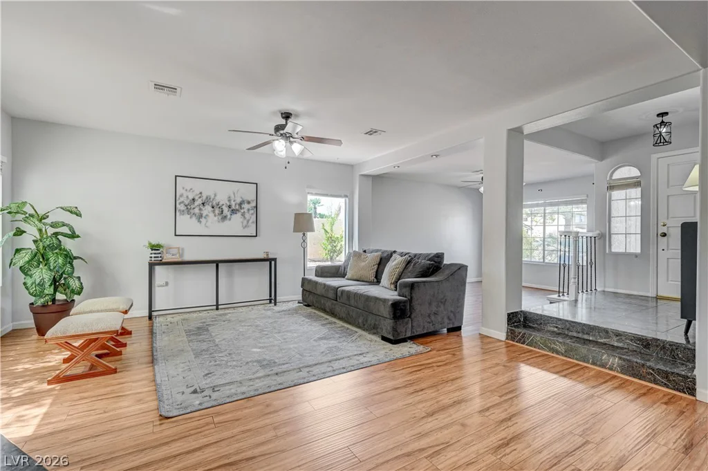 8349 Cretan Blue, Las Vegas, NV 89128