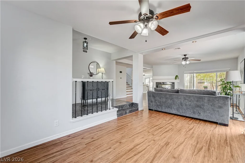 8349 Cretan Blue, Las Vegas, NV 89128
