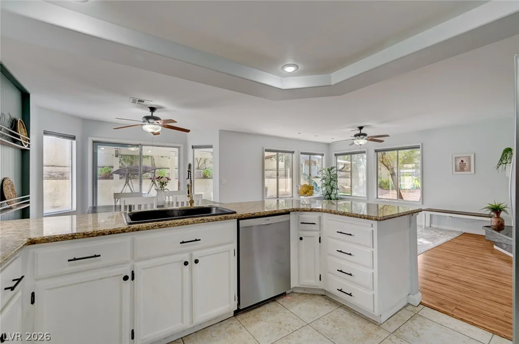 8349 Cretan Blue, Las Vegas, NV 89128