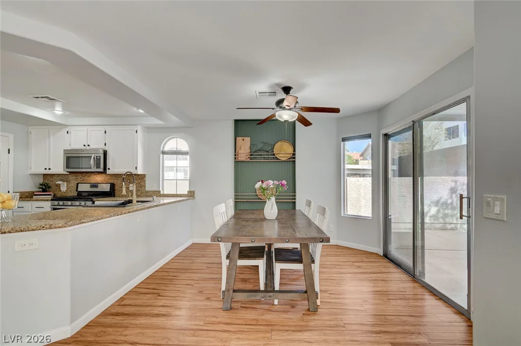 8349 Cretan Blue, Las Vegas, NV 89128