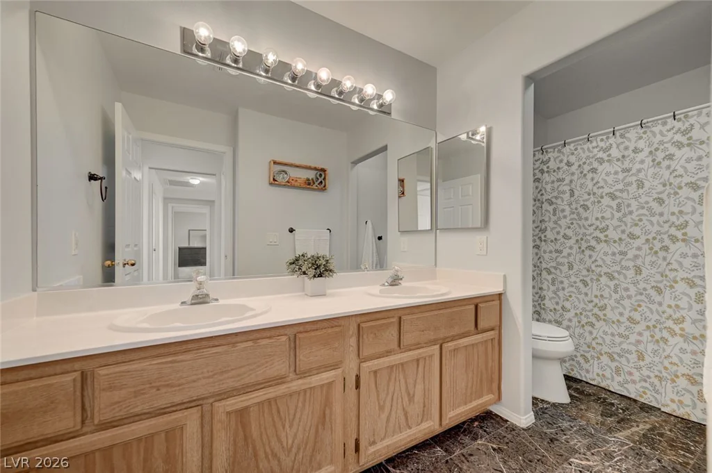 8349 Cretan Blue, Las Vegas, NV 89128