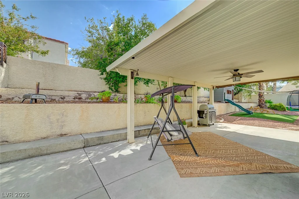8349 Cretan Blue, Las Vegas, NV 89128