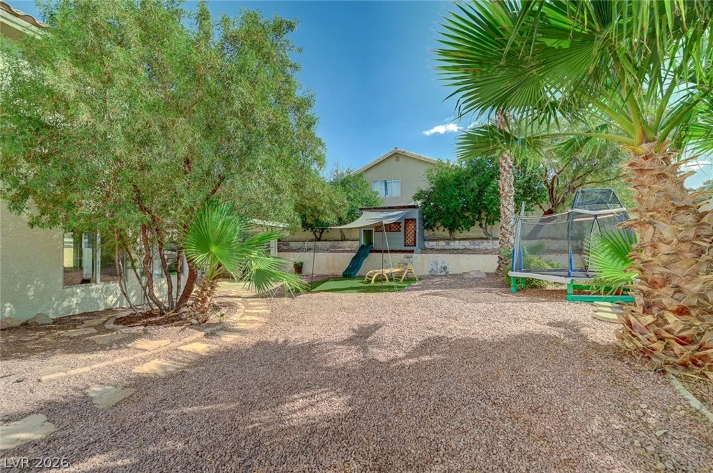 8349 Cretan Blue, Las Vegas, NV 89128