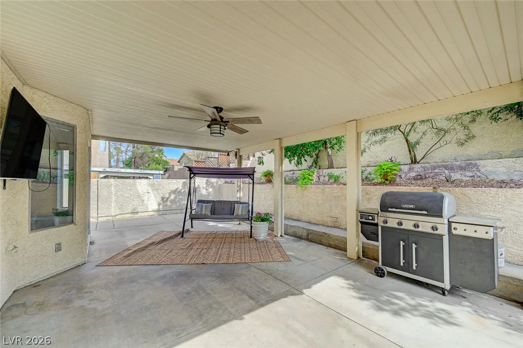 8349 Cretan Blue, Las Vegas, NV 89128