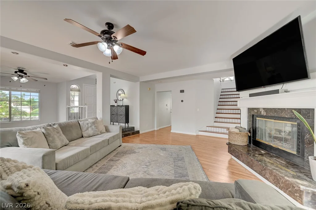 8349 Cretan Blue, Las Vegas, NV 89128