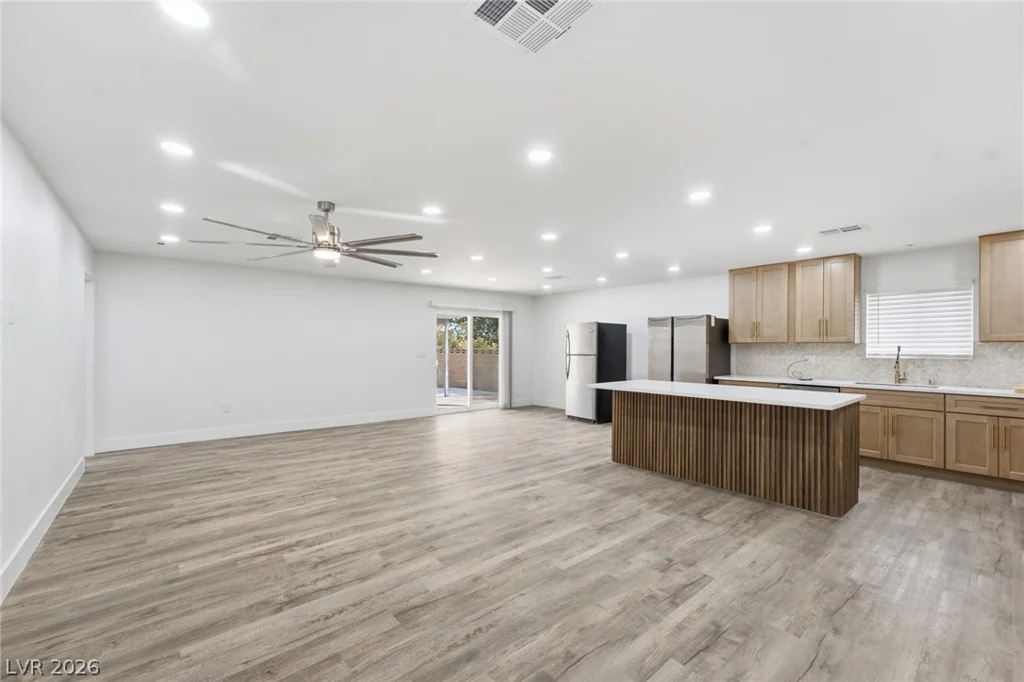 7100 Raincloud, Las Vegas, NV 89145