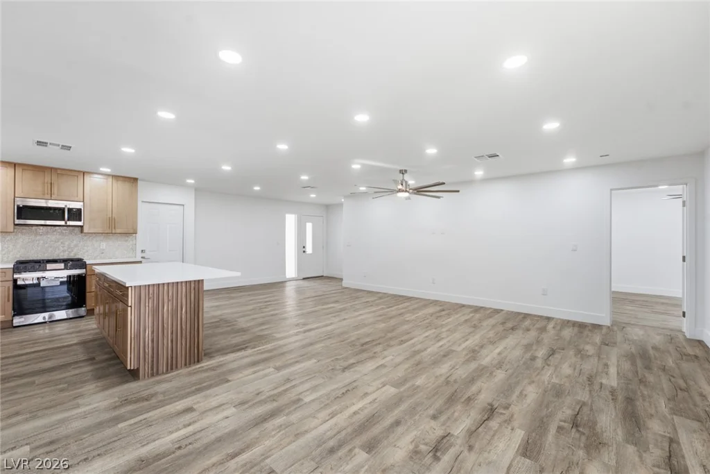 7100 Raincloud, Las Vegas, NV 89145