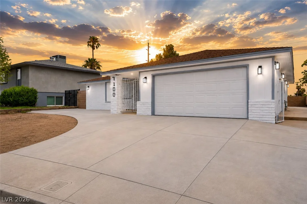 7100 Raincloud, Las Vegas, NV 89145