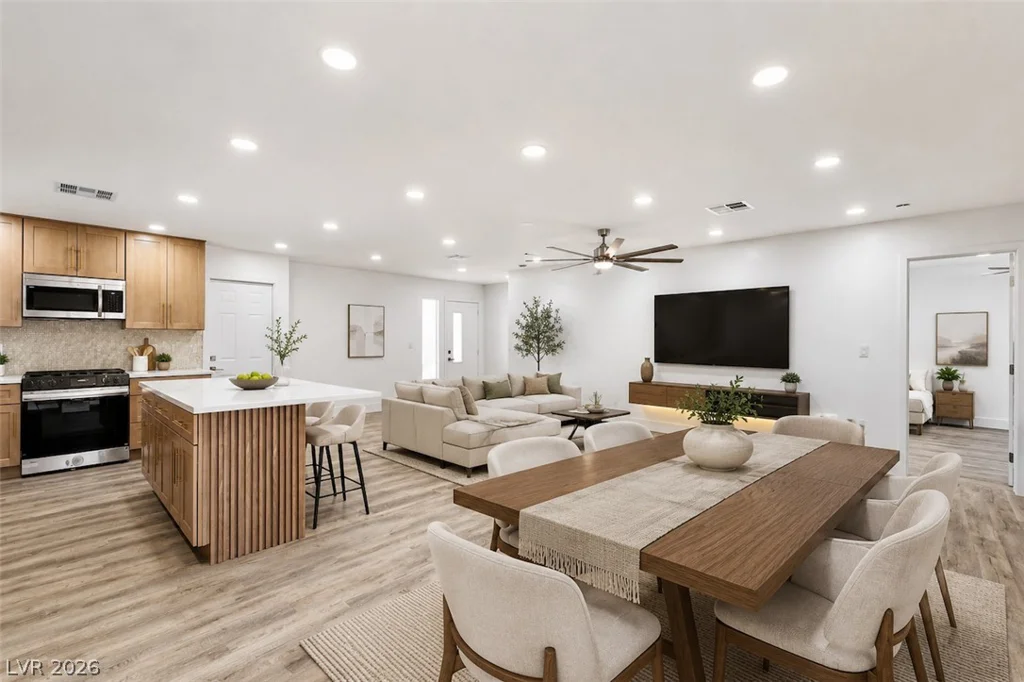 7100 Raincloud, Las Vegas, NV 89145