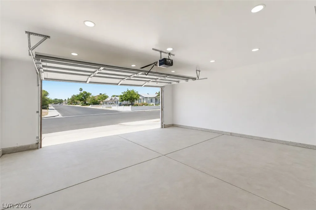 7100 Raincloud, Las Vegas, NV 89145
