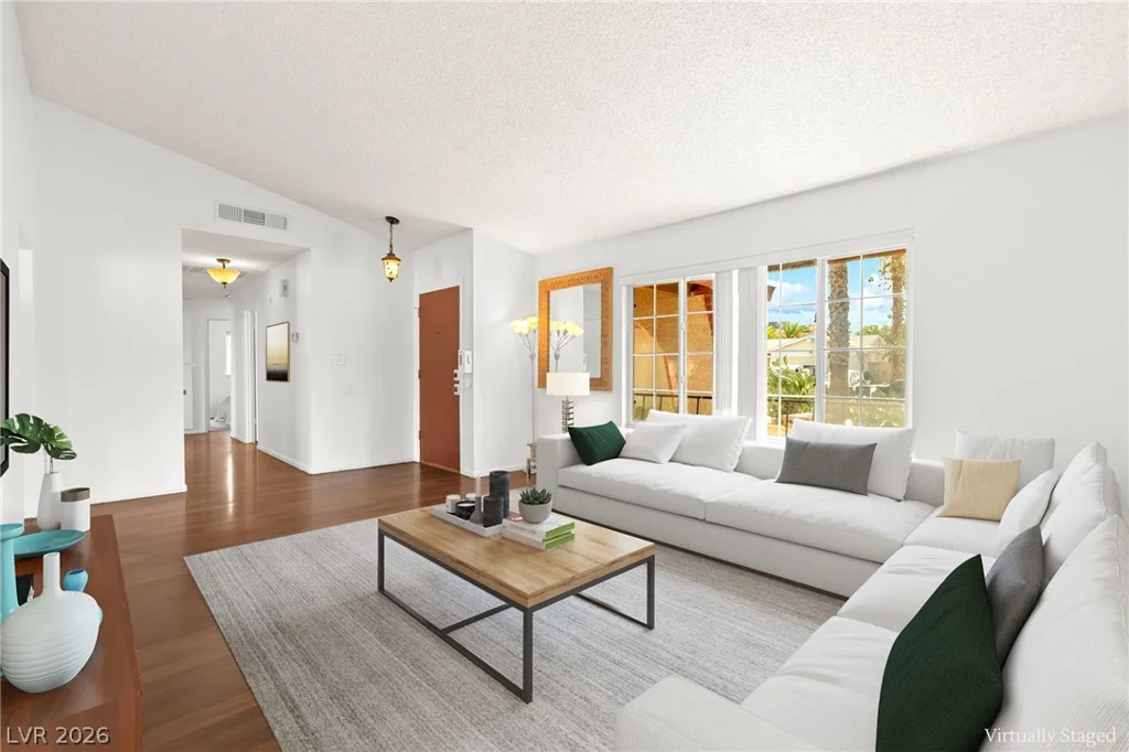 2529 Lakeside, Las Vegas, NV 89108