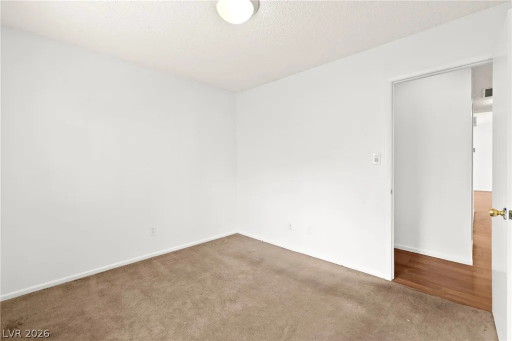 2529 Lakeside, Las Vegas, NV 89108