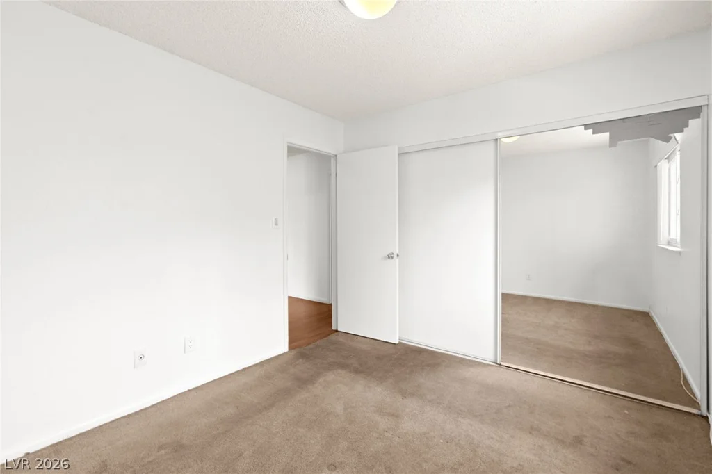 2529 Lakeside, Las Vegas, NV 89108