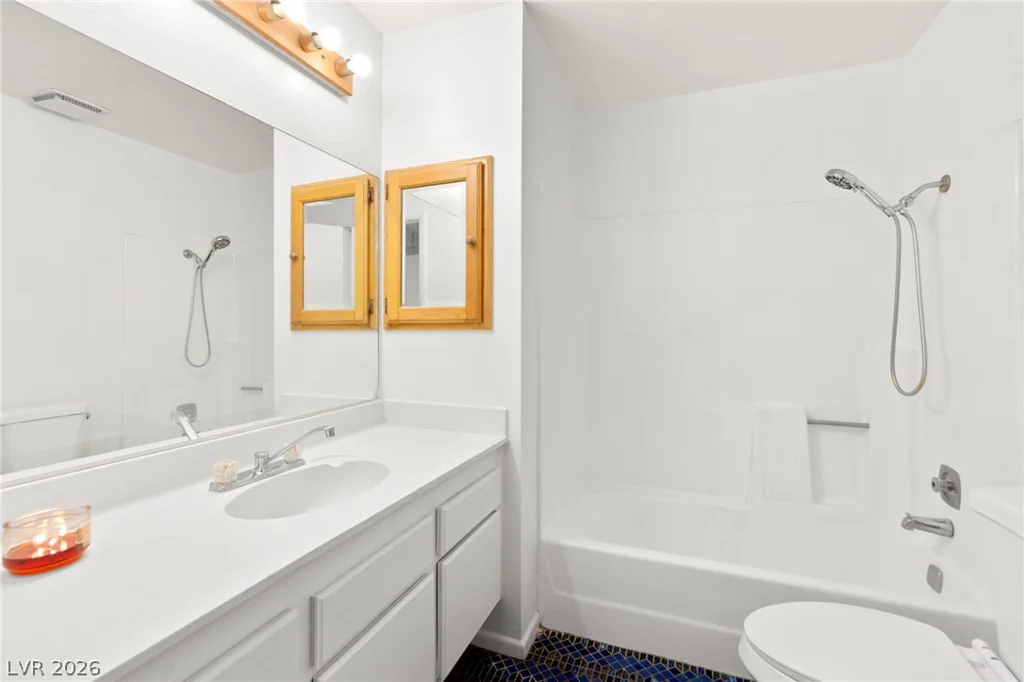 2529 Lakeside, Las Vegas, NV 89108