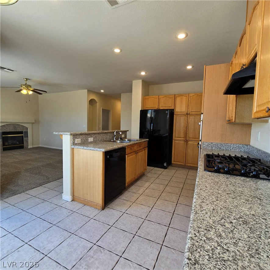 8858 Sanibel Shore, Las Vegas, NV 89147