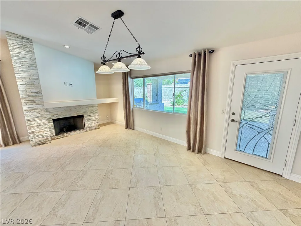 1300 Premier, Las Vegas, NV 89117