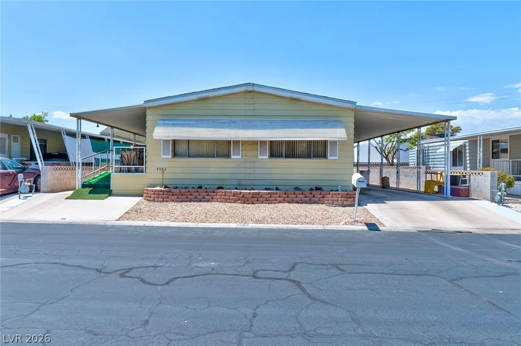4583 Royal Club, Las Vegas, NV 89103