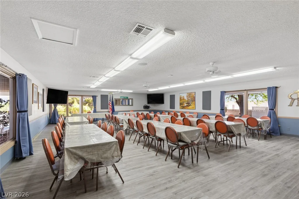 4583 Royal Club, Las Vegas, NV 89103