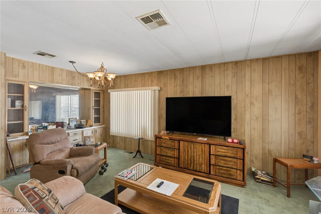 4583 Royal Club, Las Vegas, NV 89103