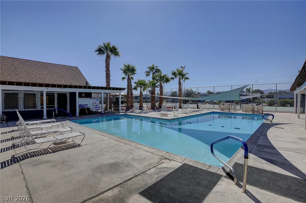 4583 Royal Club, Las Vegas, NV 89103