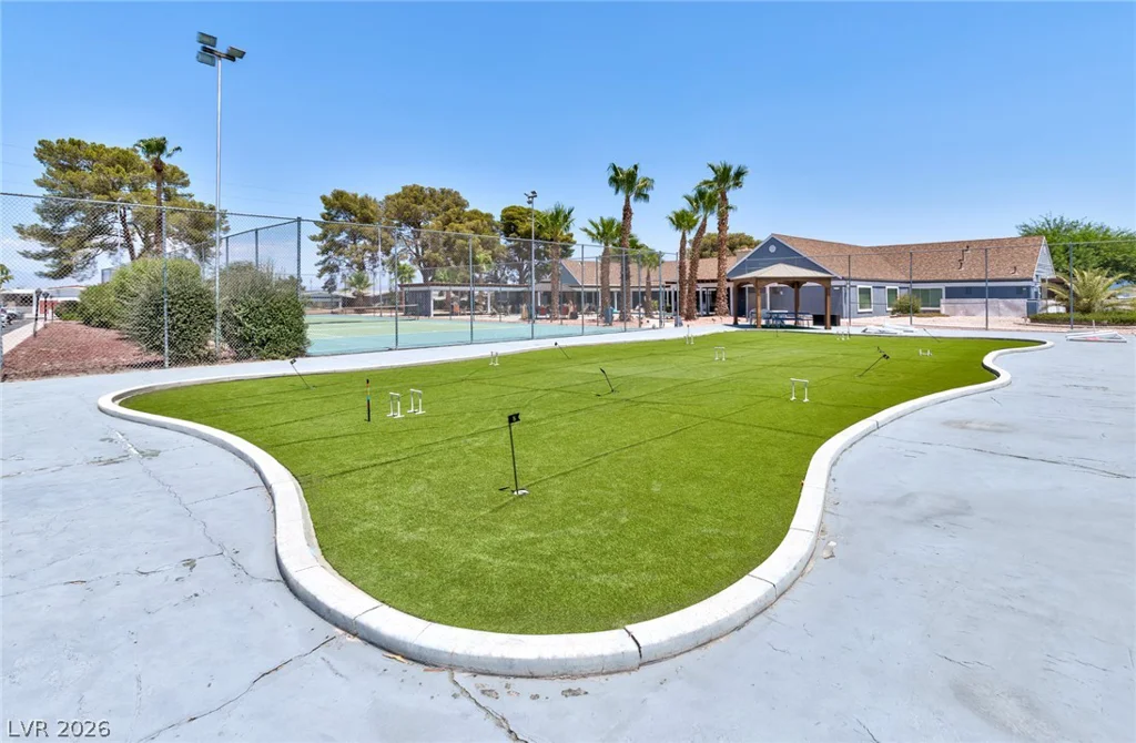 4583 Royal Club, Las Vegas, NV 89103