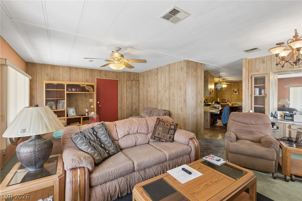 4583 Royal Club, Las Vegas, NV 89103