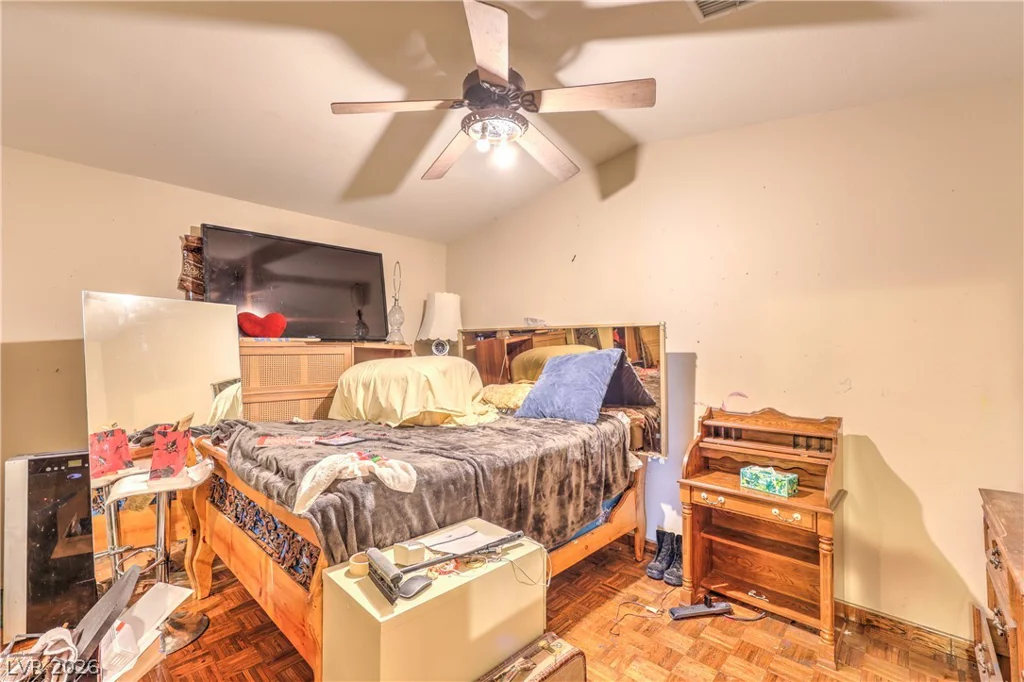 5301 Reiter, Las Vegas, NV 89108