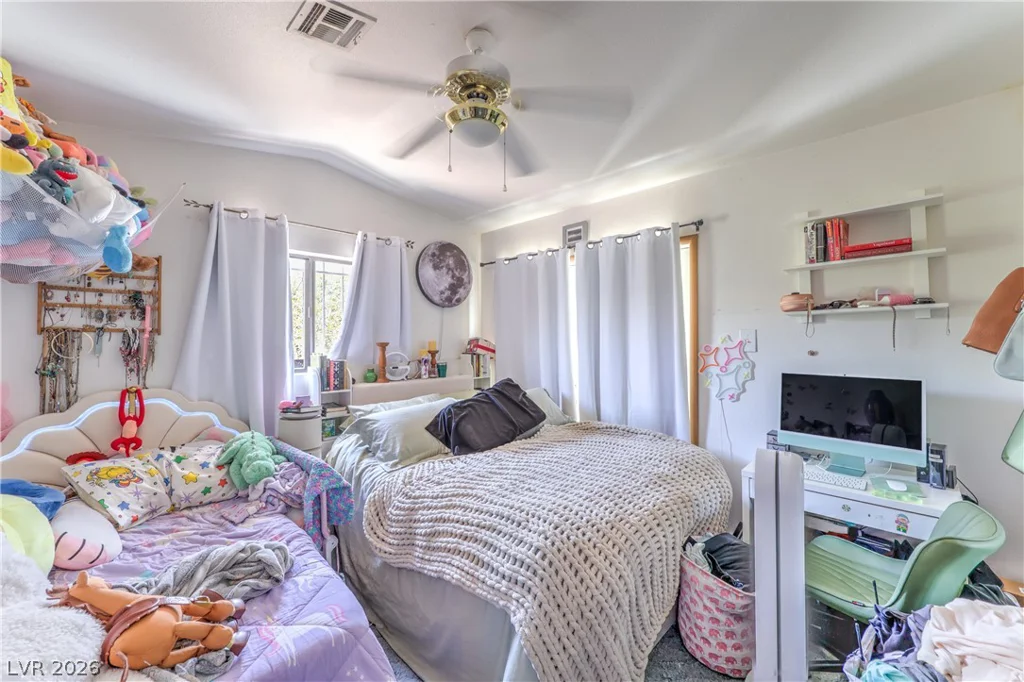 5301 Reiter, Las Vegas, NV 89108