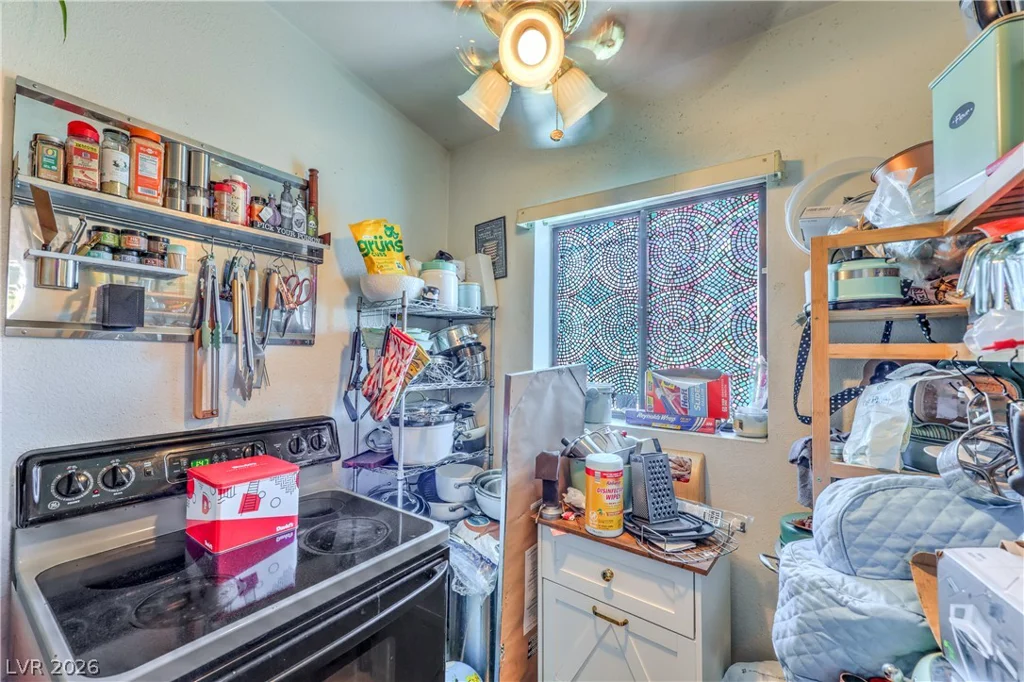 5301 Reiter, Las Vegas, NV 89108