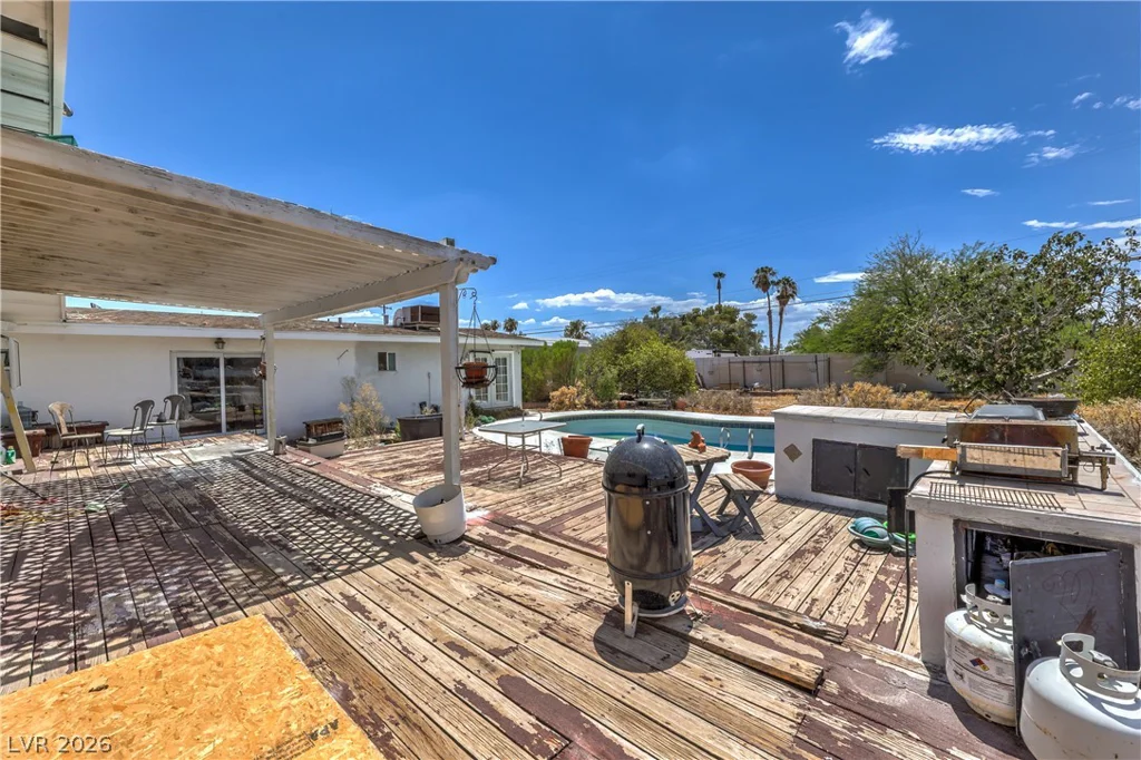 5301 Reiter, Las Vegas, NV 89108