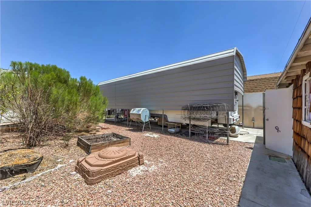 5301 Reiter, Las Vegas, NV 89108
