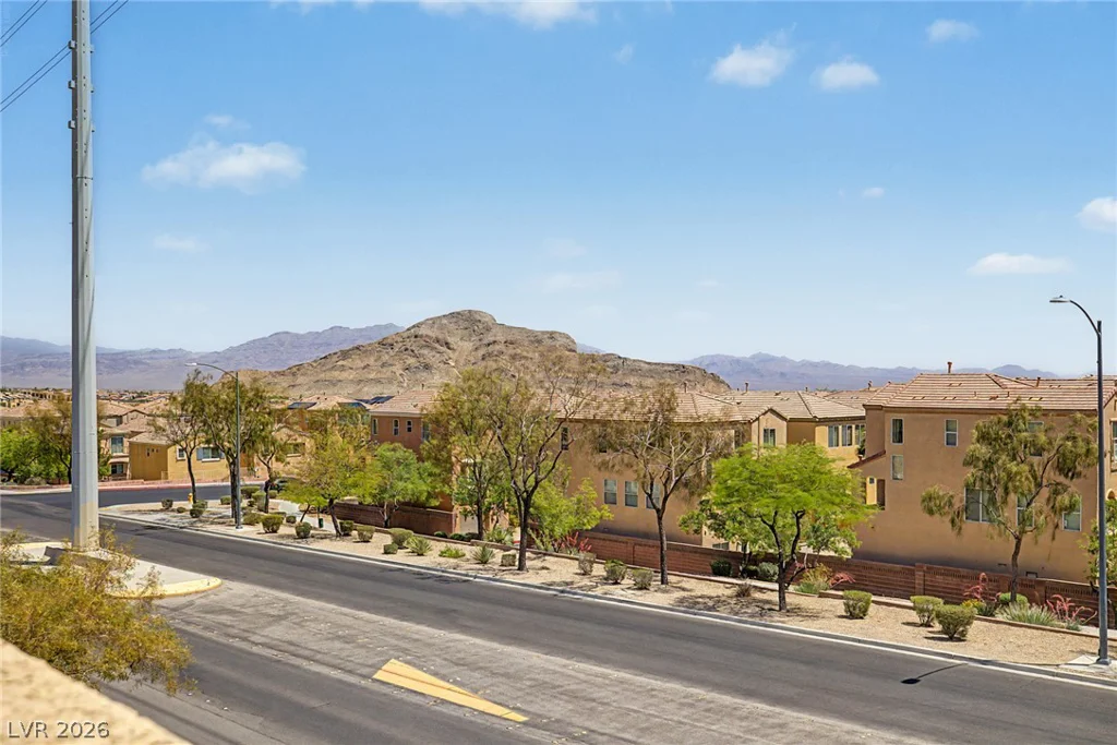 3364 Indian Shadow, Las Vegas, NV 89129