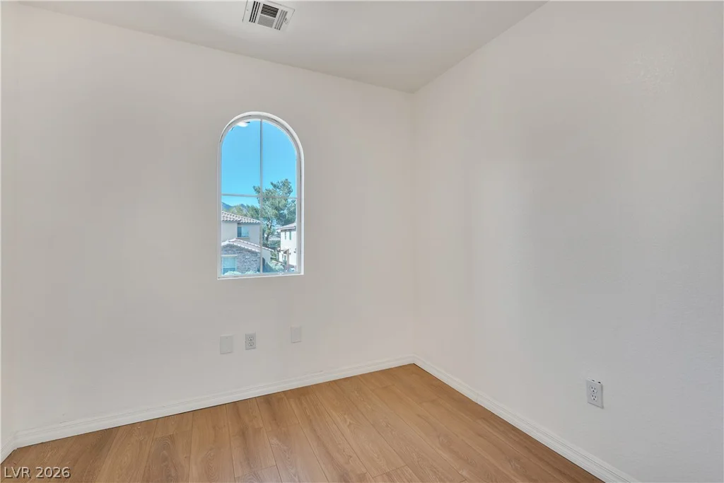 11433 Valentino, Las Vegas, NV 89138