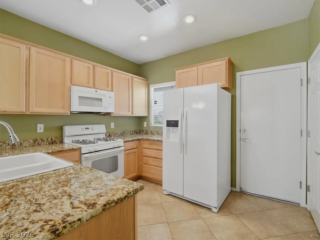2421 Desert Sparrow, North Las Vegas, NV 89084