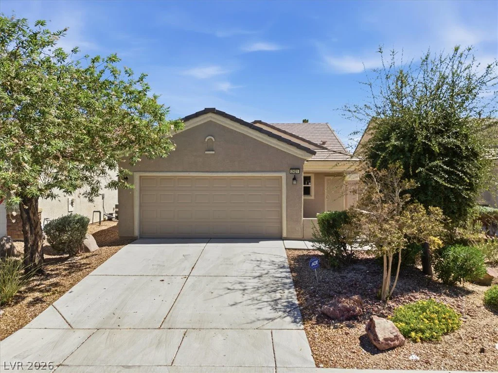 2421 Desert Sparrow, North Las Vegas, NV 89084